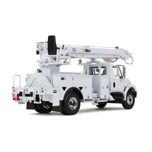 1/34 Scale White International DuraStar with Digger Derrick Body
