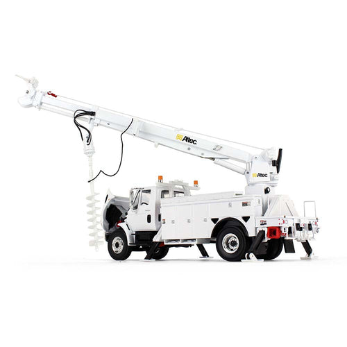 1/34 Scale White International DuraStar with Digger Derrick Body