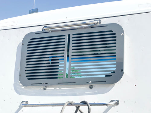 Window Guard Fits Freightliner Cascadia Day Cab (2005-Curr.) WINDOW SIZE* 31" X 25"