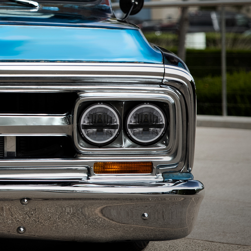 ULTRALIT - 8 High Power LED 5-3/4" Headlight - Black