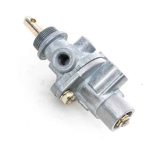 Push Pull Valve Supply Port (1) 1/8in P.T. Delivery Ports (2) 1/8in P.T.Brake Valve Port (1) 1/8in P.T. 40 psig Release PP-2