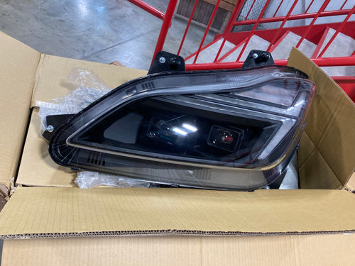 Headlight Assembly Black Housing Fits Kenworth T680 Next GEN 2022+ White Running Light, Amber Turn Signal Driver Side