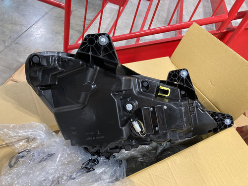 Headlight Assembly Black Housing Fits Kenworth T680 Next GEN 2022+ White Running Light, Amber Turn Signal Driver Side