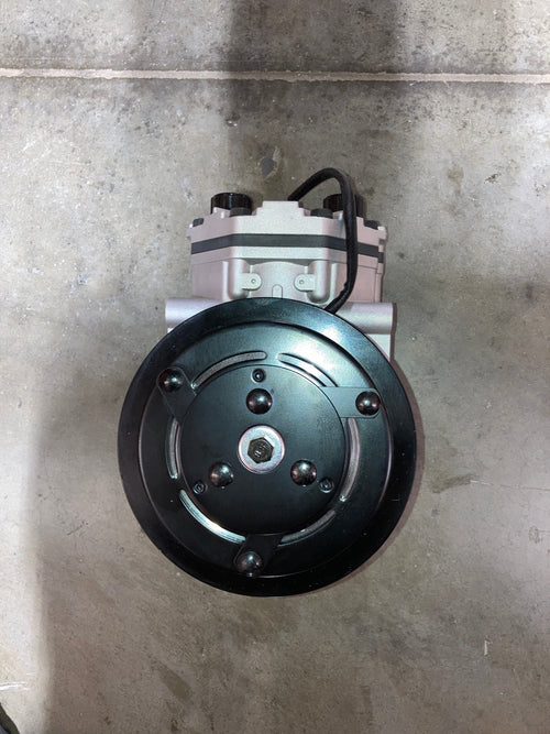 A/C Compressor Fits International 4700,4700LPX, Freightliner Century