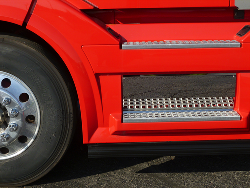 Lower Front Step Insert Trim 2006 & Up Fits Volvo