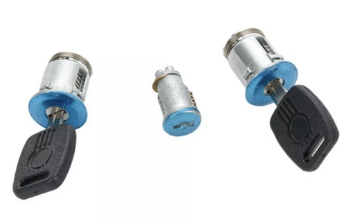 Cylinder & Keys fits Kenworth C500,W900L,T270, T300, T370,T800, T660, T600 & peterbirlt  387, 389. 3 Cylinder 2 Keys