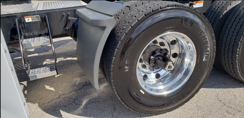 Quarter Fender Fits Freightliner Cascadia 2018+ Driver Side