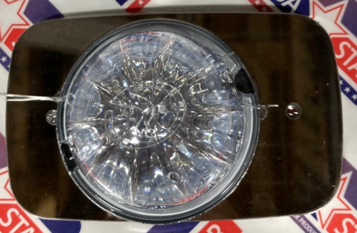 (No Bulb ) Turn Signal Bracket Fits Freigthliner Cascadia