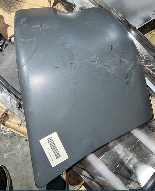 clearance, 2008+ Freightliner Cascadia without Fog Light Hole Bumper End Cover & Reinforcement Assembled (Driver Side)