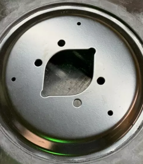 Horton HS9 - 30'', 8 Blade Nylon Fan Mounting Disc 2.08 Back Tip of Blade 1.55 Pilot 2.56 993762253