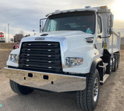 16" Tapers to 12" Bumper Chrome Fits Freightliner 114SD Set Forward Axle (2012-Present)