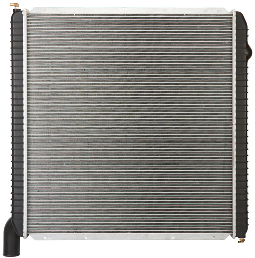 Radiator Plastic Tank Aluminum Core fits International 5000-5500-5600-5900 SERIES 04-09