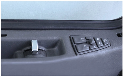 Chrome Plastic Interior Door Handle Knobs For Volvo (Pair)