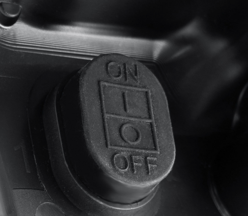 Blackout Full LED Headlight With Switchable Sequential Turn Signal. 2018-2024 Volvo VNL-Passenger