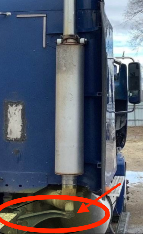 Exhaust Bracket, Muffler Fit Freightliner