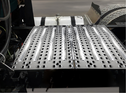 Deck Plate Steel Catwalk Fits Volvo VNL 2004-2023