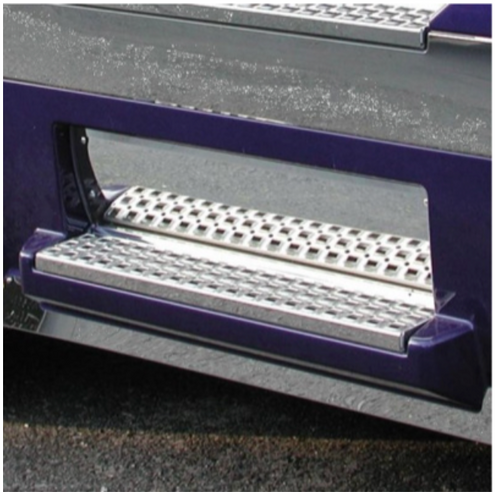 Polished Stainless Steel Lower Front Step Kick Plates For 2003-05 Volvo VN Series