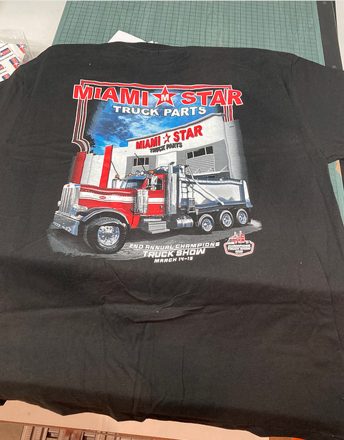 T-Shirt Large, Champions Truck Show 2026