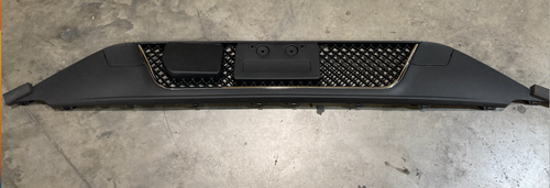 Front Bumper Assembly with Fog Light Cutout Fits Kenworth T680 W/Chrome Trim  (2021 & Newer)
