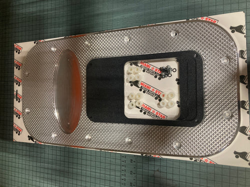 Universal Pyramid Diamond Fine-Cut Billet Shifter Floor Cover