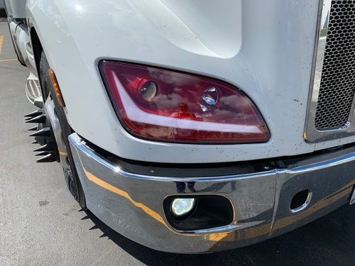 Red Housing Dragon Eyes Headlight With LED Turn Signal and Day Light Bar fits Peterbilt 579 & 587