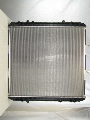 Radiator Plastic Tank, Aluminum Core fits Freightliner Cascadia, Coronado, Century 03-07