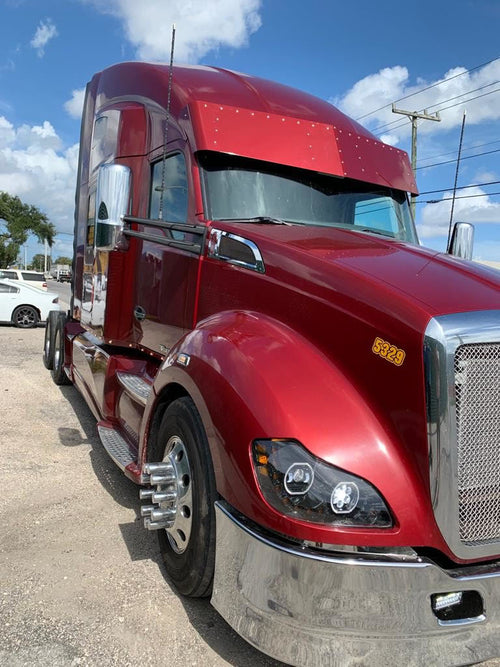 17" Visor Fits kenworth T680 ( Includes 18 3/4" light Amber Clear ) S.Steel