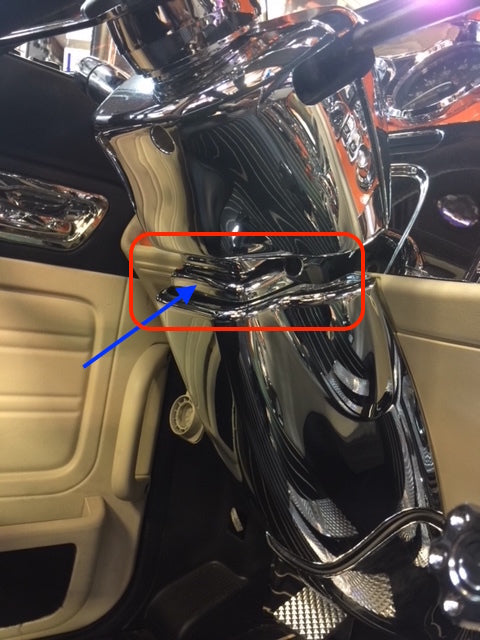 Chrome Plastic Mid-Steering Column Inner Cover For PB 389 (2008-2022), 388 (2008-2015), 386/384 (2006-2016)