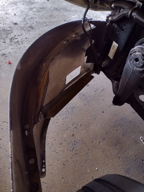 18” Chrome Bumper (International Prostar) W/ Air Vent & Tow Holes