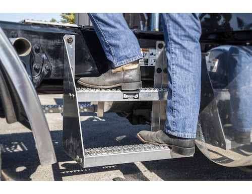 18" Class 8 Frame Steps For Semi Trucks - 18 Inch