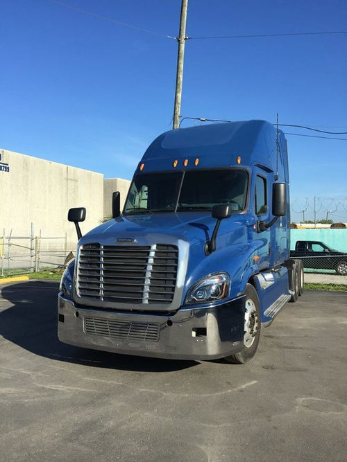 On truck - Freightliner Cascadia 2008-2017