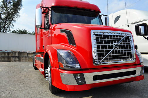 Grille Fits Volvo VNL 2018-03 VNM 2018-04 Chrome Plastic With Bugscreen