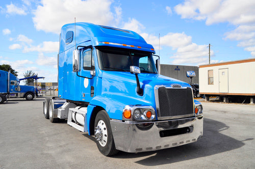 On truck - Bumper Freightliner Century 1996-2004