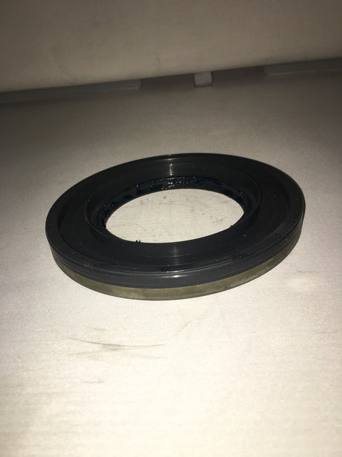 Input Seal Differential For Mercedes  F= P/D 2008 and Newer