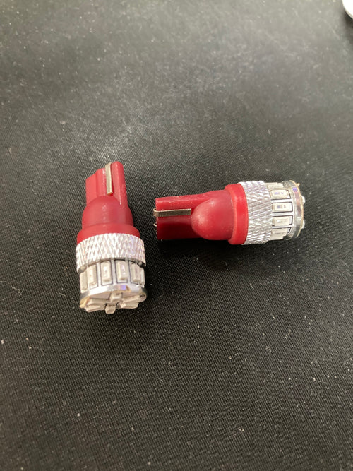 194/168  8 LED Light Bulb