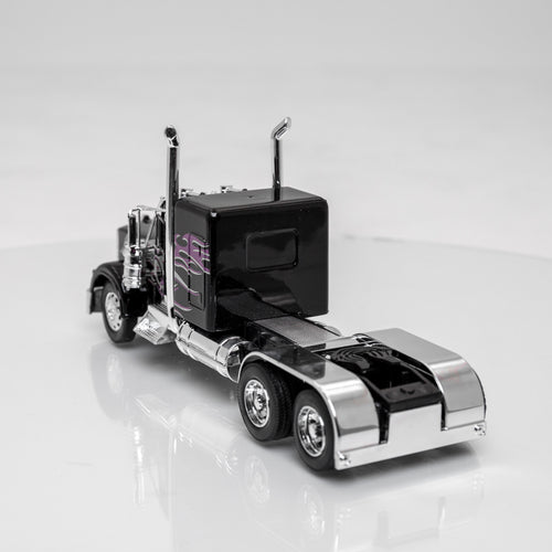 Toy Truck, Mini Truck Cab Only, Peterbilt / Kenworth) 1:32 Scale