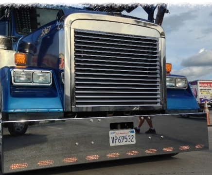 Grille Fits Freightliner Classic, Fld 120 W/ 17 Louvers, 430 Stainless Steel