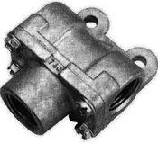 Return Flow Slitter Valve High Flow For Vehicle use - Navistar fits, Volvo, Mack, Peterbilt, and Western Star (Fuel Return Valve)