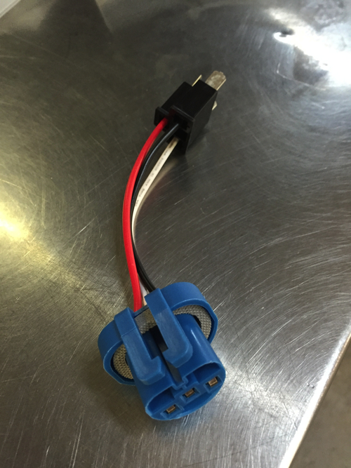 9007 to H4/9003 3-Pin Bulb Conversion Adapter Plug