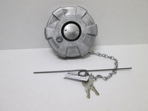 Fuel Cap fits Mack 4” with 8 threads per inch, Female with Lock