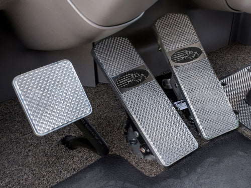 Pedal Black Classic Diamond Billet Fits Peterbilt 367,379,386,388,389 1994+