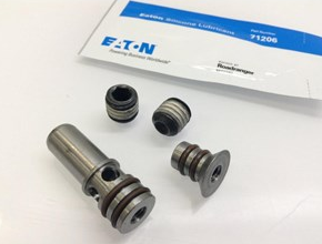 Case  Plug  Kit  (Lube) / EATON