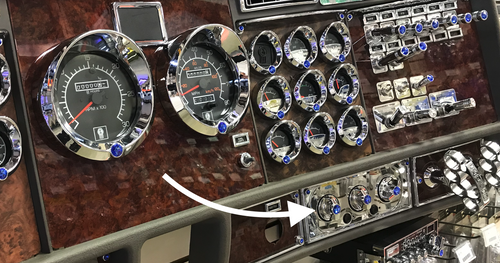 Signature A/C Control Knob For Kenworth - Blue Crystal