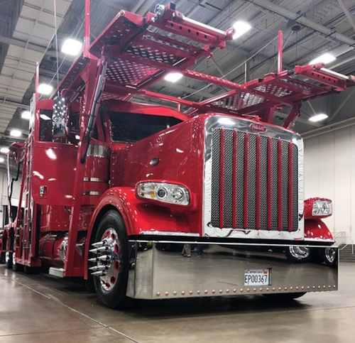 16” Chrome Bumper (International Workstar 7400 & 7600) W/ Tow & Fog Light Holes