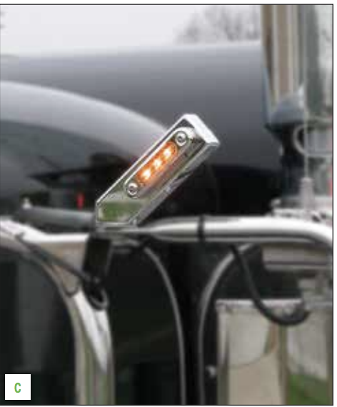 Angle Brackets With Door or Cab Mounted Mirrors Amber Front Lights and Red Rear Lights Fits Peterbilt (Pair)