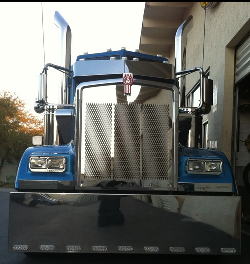 Grille Fits Kenworth W900L Small Diamond S.Steel