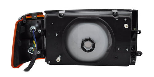 Headlight Replacement fits Volvo WIA, WCA Aero, and WIAES