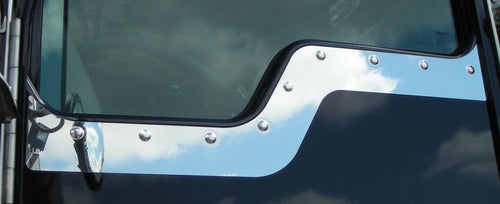 Door Trim fits Kenworth ’08 T300, T600, T800, W900, T660 W/Daylight Doors ( Sold as Pair )