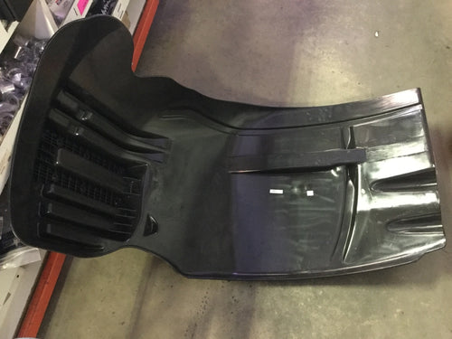 Front Right  Side Tire Splash Guard, Freightliner  Century and Columbia 2005 +