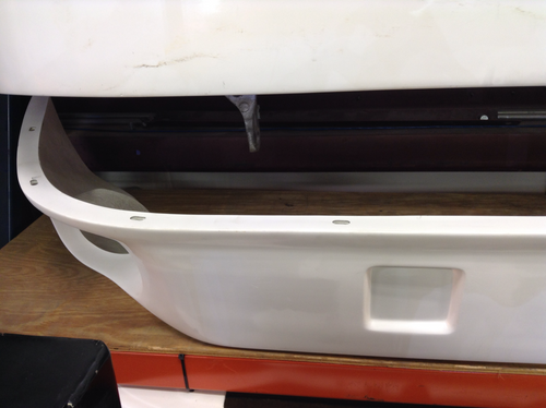 Bumper Fits 1998-2004 Models. Round Fog Light Hole fits Kenworth T2000 Bottom Passenger Side (Rh)